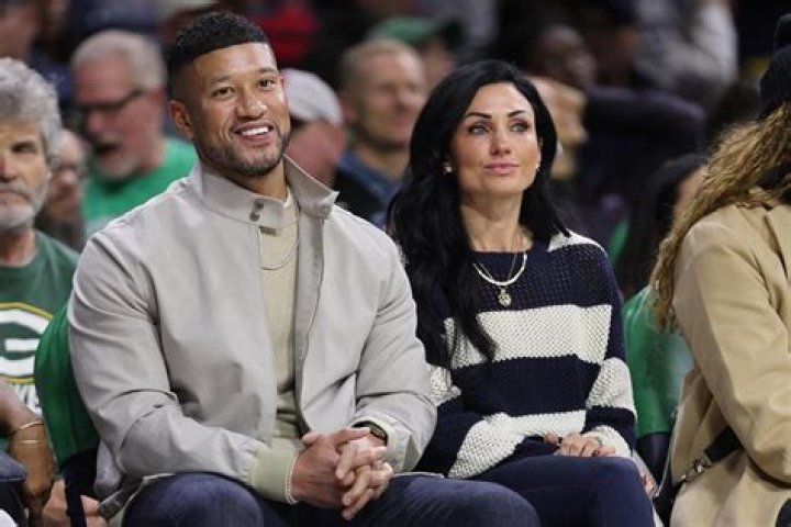 Antonio Freeman's Wife: A Deep Dive into Their Relationship