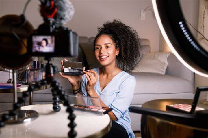 Badlilshego: The Rise of a Digital Influencer Revolutionizing Content Creation