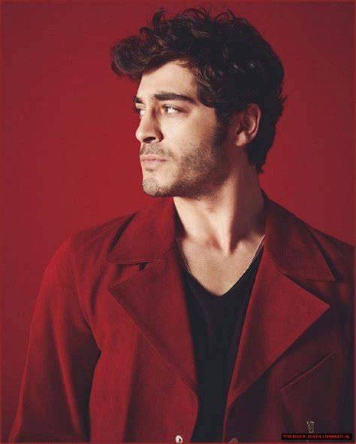 Burak Deniz: The Rising Star in Turkish Cinema - Latest News and Updates
