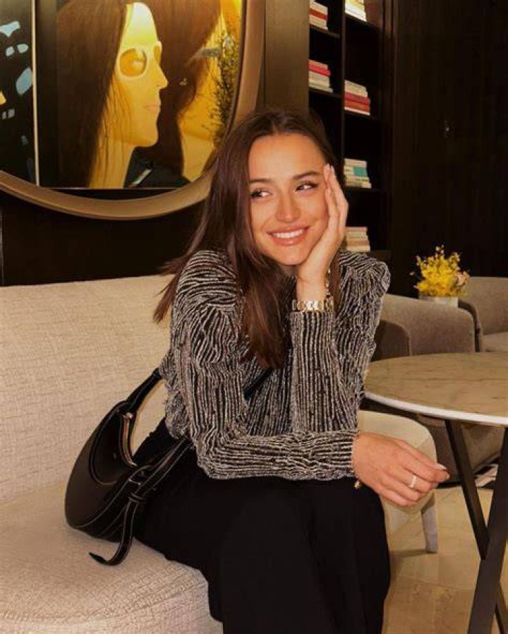 Charlotte Sine Age: A Deep Dive into Her Life and Career