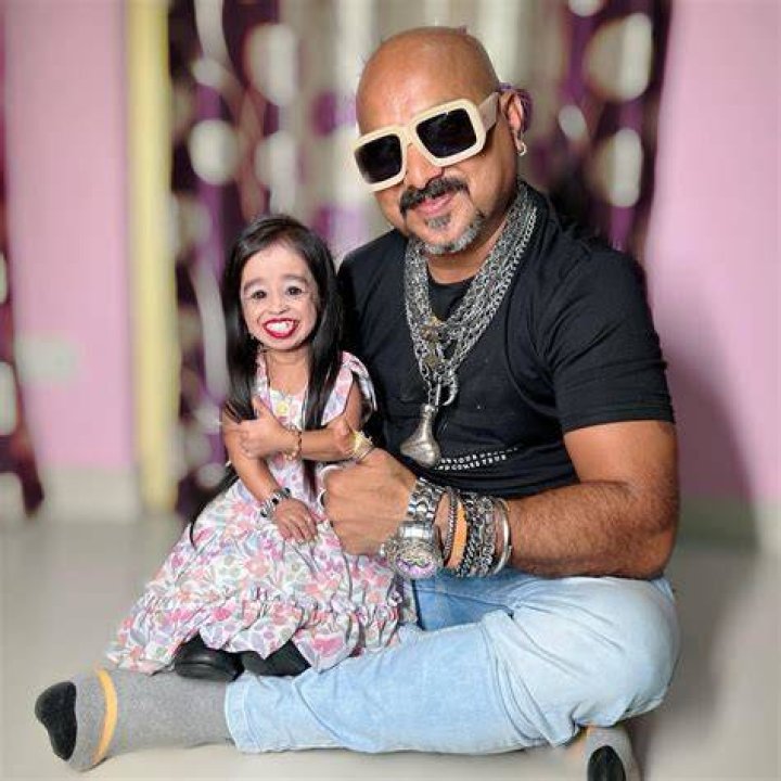 Discovering Jyoti Amge's Husband: The Charming Life of a Unique Couple