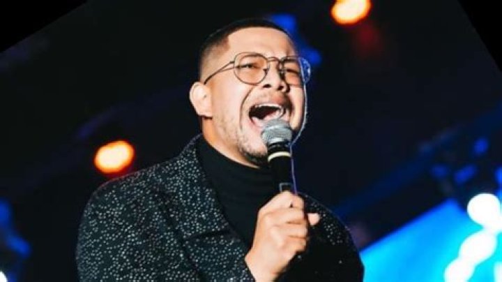 Discovering Pedro Henrique: The Inspiring Journey of a Brazilian Gospel Singer