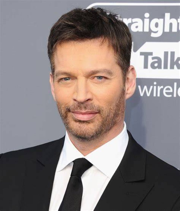 Does Harry Connick Jr. Wear a Hairpiece? Unveiling the Truth