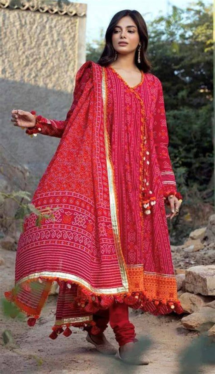 Exploring the Allure of Sexy Pakistan