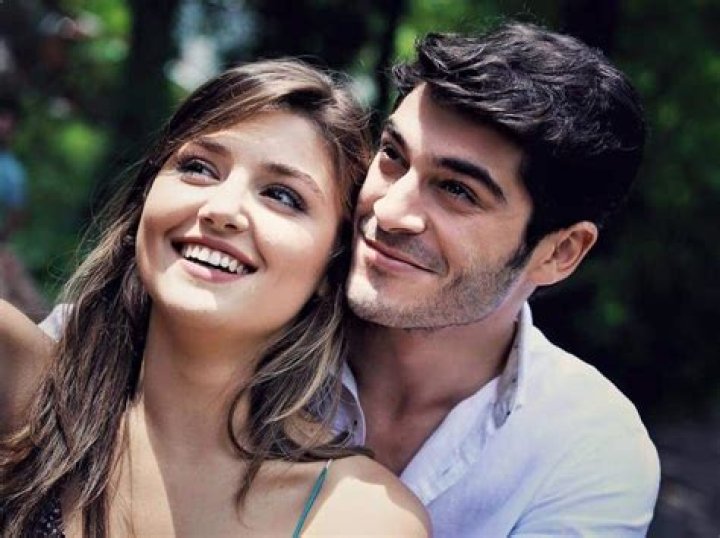 Exploring the Burak Deniz and Hande Ercel Relationship: A Tale of Love and Stardom