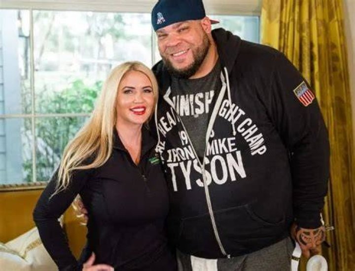 Exploring the Lives of Tyrus and His Wife: A Journey of Love and Success