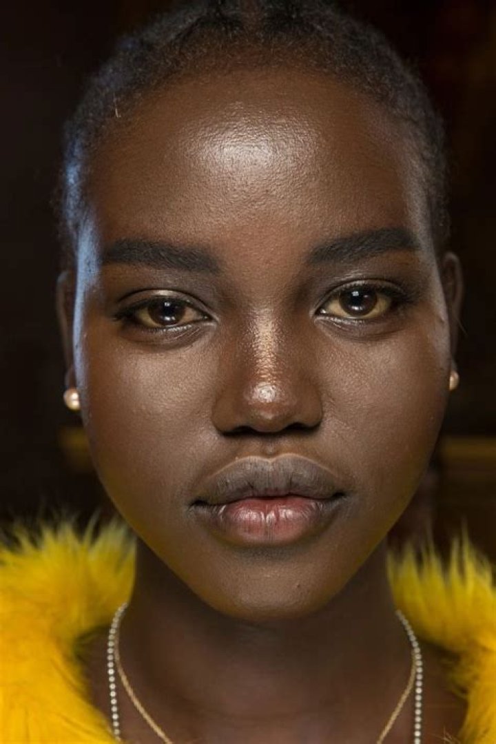 Exploring the Unique Beauty of Dark Skinned Blondes