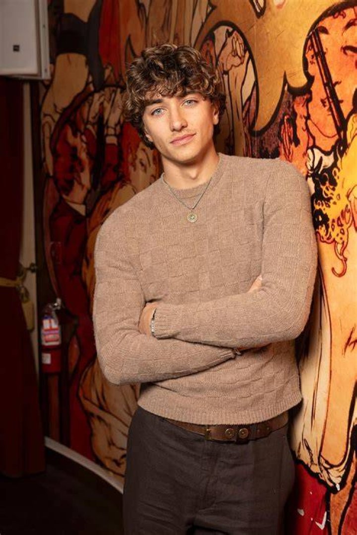 Gavin Casalegno Height: The Rising Star in Hollywood