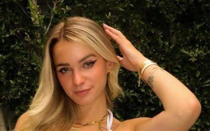 Kaitkrems Nude: A Glimpse into the Life of an Internet Sensation