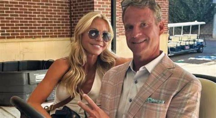 Lane Kiffin's New Wife: A Deep Dive Into Their Love Story