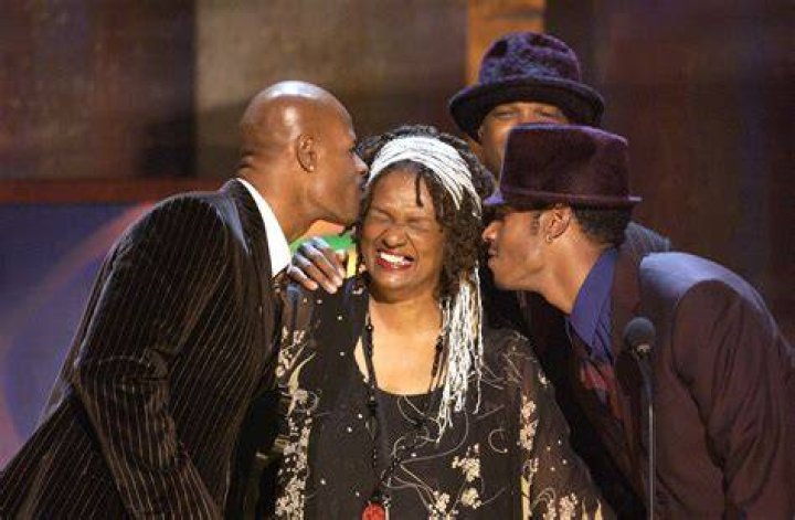 Lisa Wayans: The Rise and Legacy of a Comedy Icon