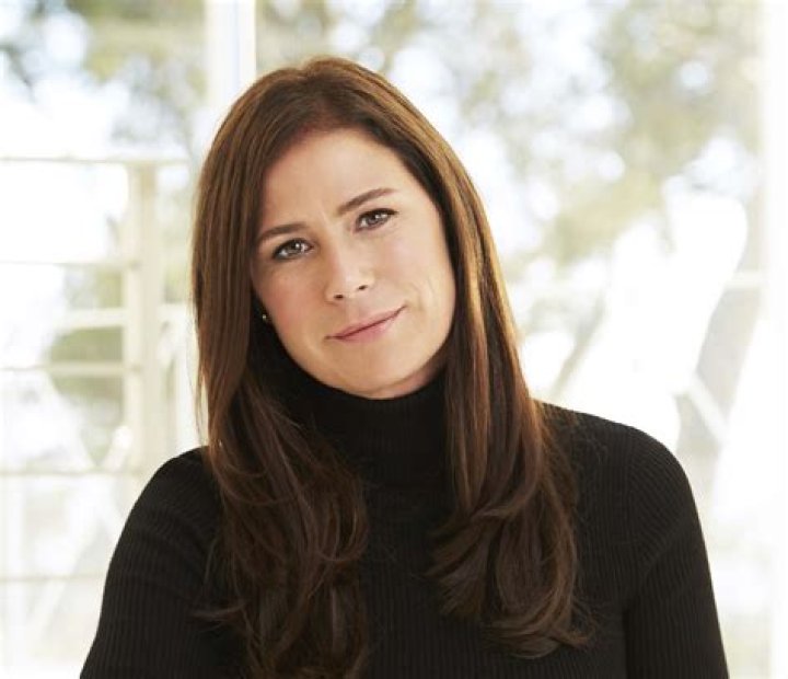 Maura Tierney Height: Everything You Need to Know