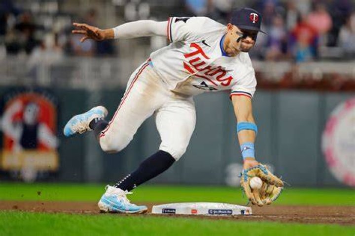 Minnesota Twins' Byron Lewis Sidelined by Hamstring Injury