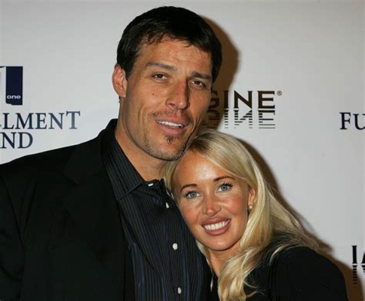 Sage Robbins Age: Discovering the Life of Tony Robbins' Wife