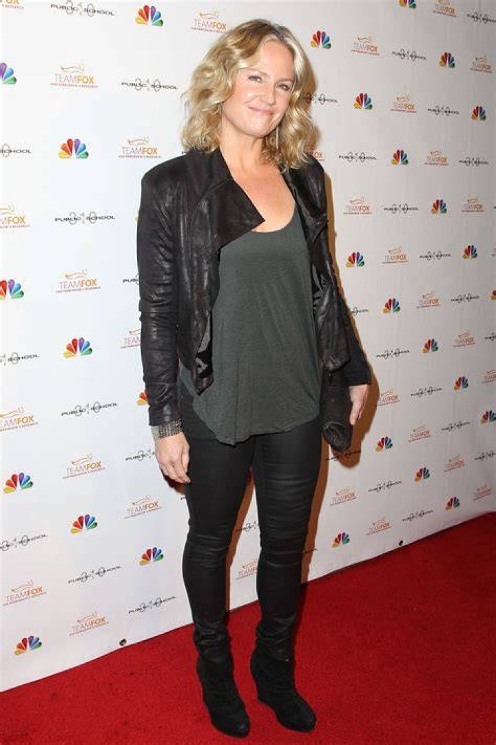 Sherry Arnett: A Deep Dive into Her Life and Career