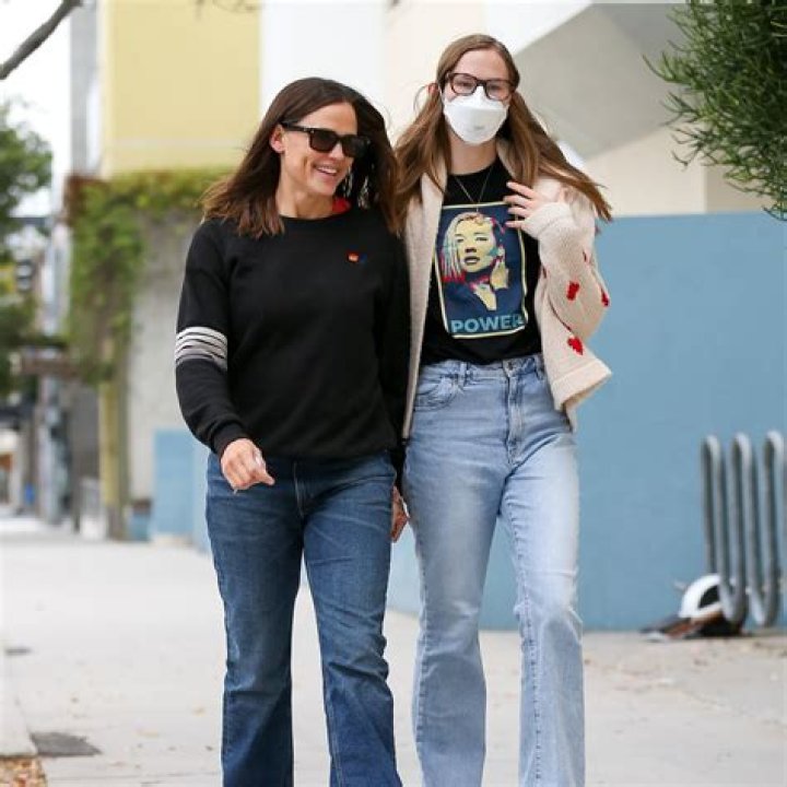 Understanding Violet Affleck and Autism: A Journey of Awareness