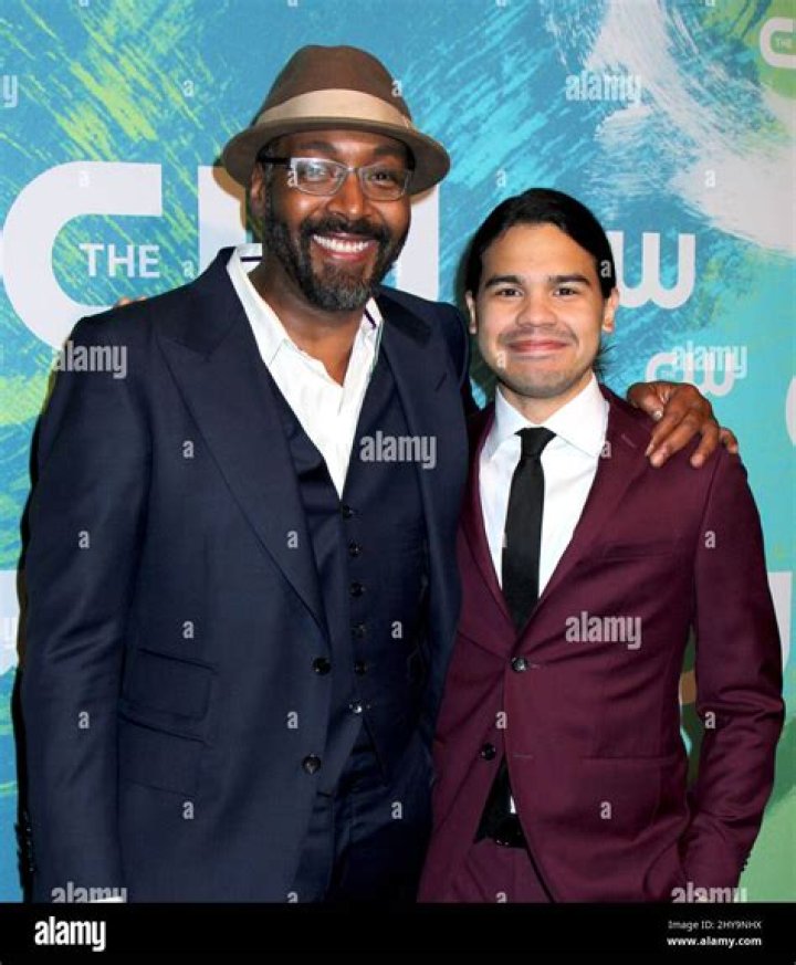 Unraveling the Jesse L. Martin Relationship: A Journey Through Love and Life