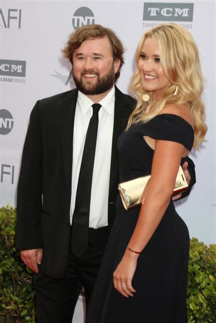 Unraveling the Mystery: Is Haley Joel Osment Married?