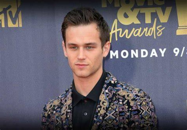 Unveiling Brandon Flynn: The Rising Star of Television