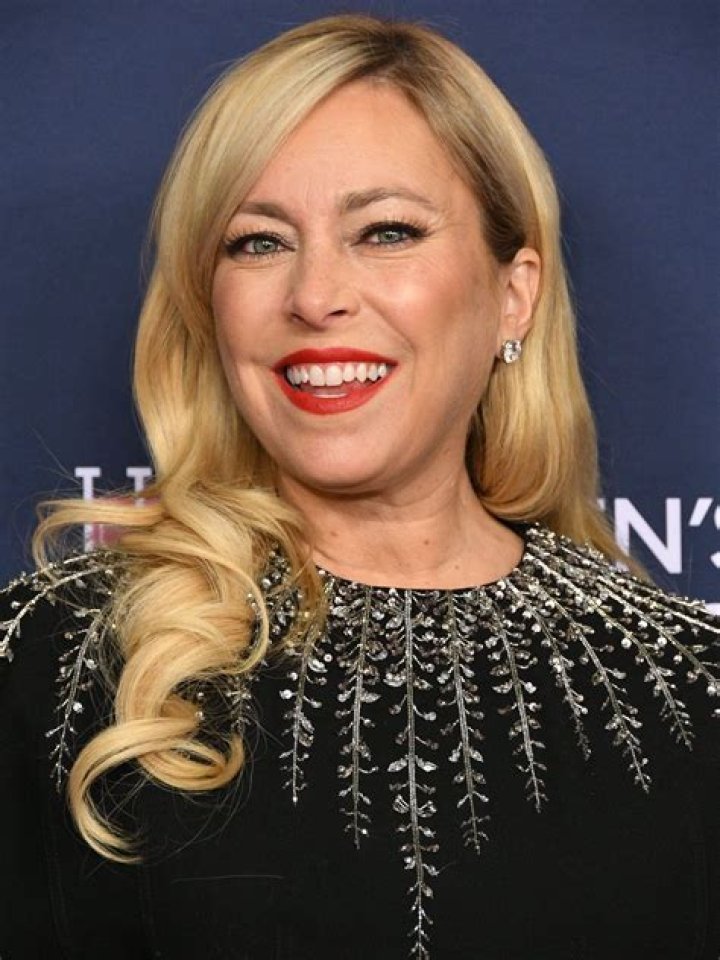 Unveiling Sutton Stracke: The Socialite with a Heart