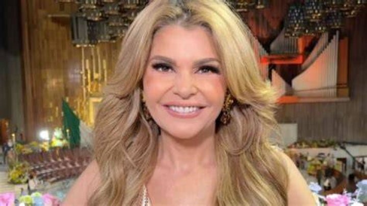Unveiling the Charisma of Itati Cantoral