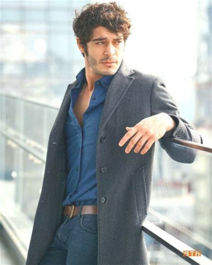 Unveiling the Height of Burak Deniz: A Closer Look at the Talented Actor
