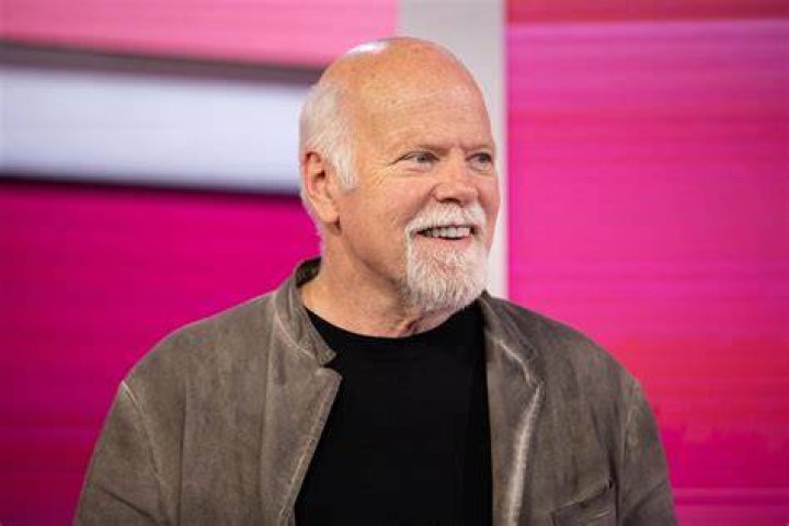 Unveiling the Secrets Behind Rex Linn's Teeth