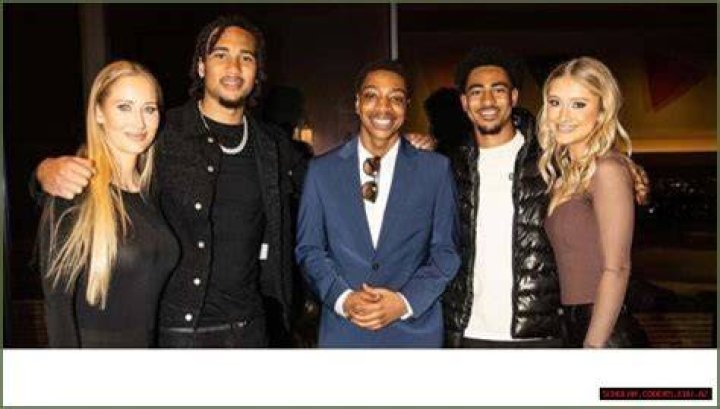 Warren Witherspoon's Wife: A Deep Dive into Their Life and Instagram Presence